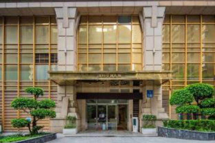 Luke Yiju Designer Hotel (Chongqing Nanbin Road Yangtze River Ropeway)