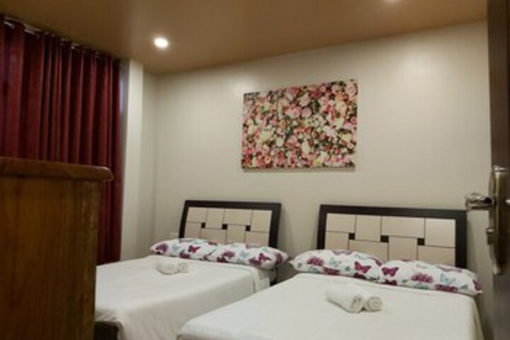 Room 37 of 39