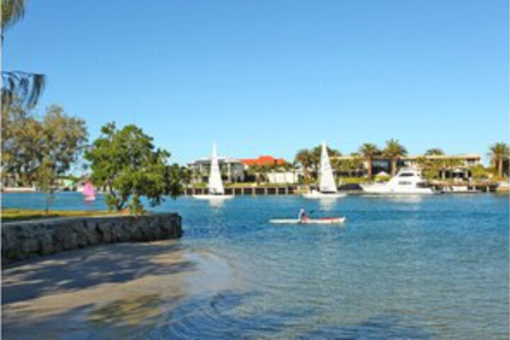 Property Grounds 12 of 19