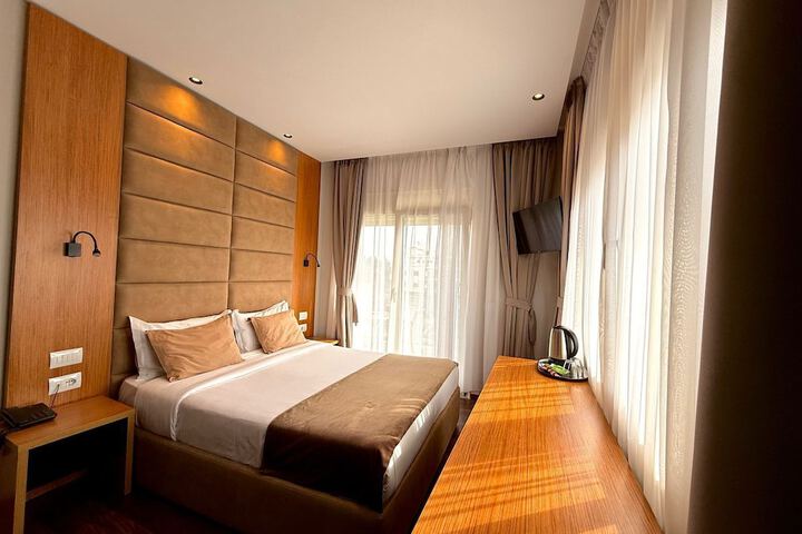 Room 49 of 117