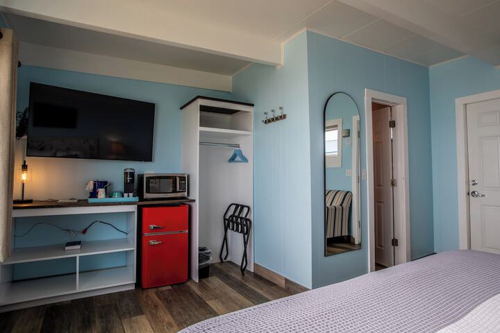 Room 53 of 101