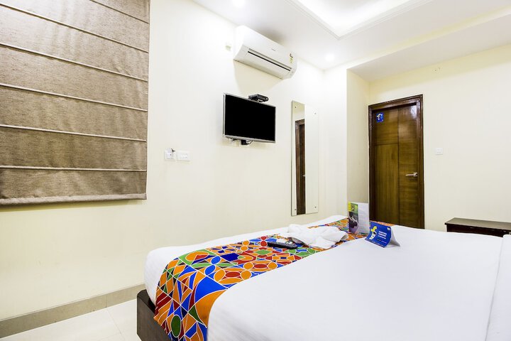 Room 16 of 21