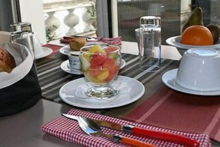 Breakfast/Coffee Service 20 of 28