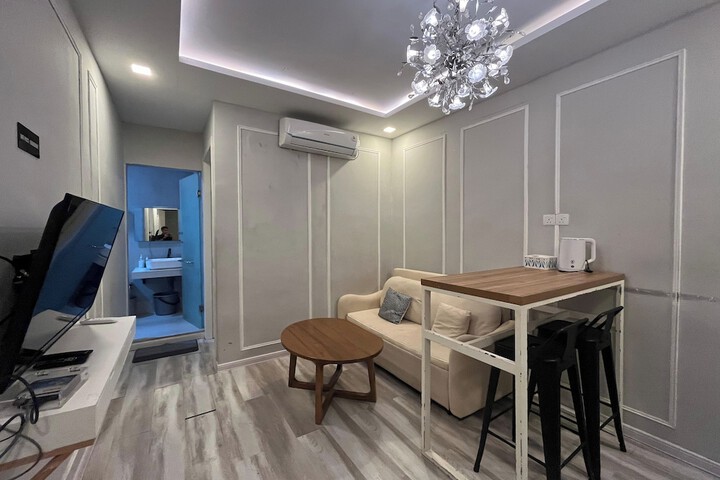 Room 34 of 50