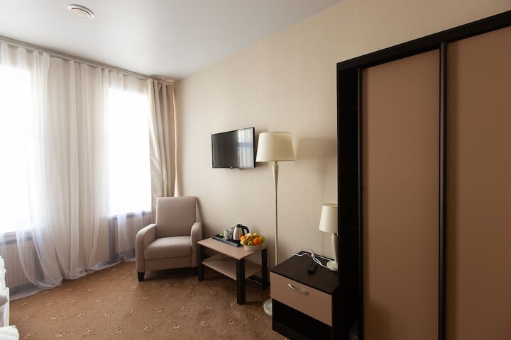 Room 7 of 46