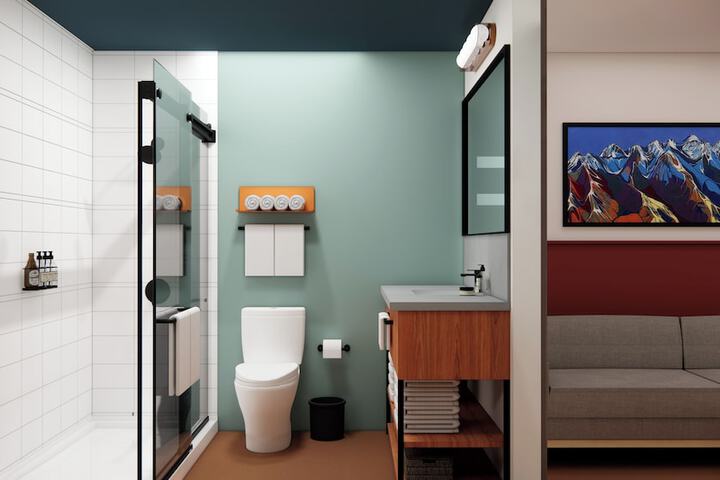 Room 11 of 15