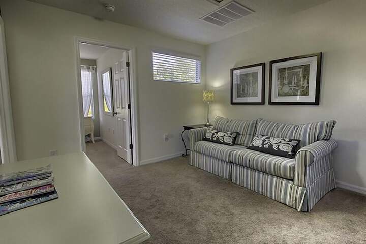 Room 122 of 221
