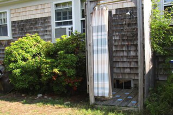 Property Grounds 9 of 15