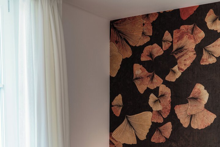 Room 14 of 193