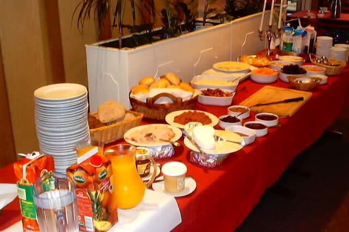 Breakfast/Coffee Service 11 of 46