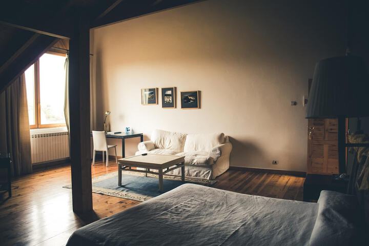 Room 15 of 63
