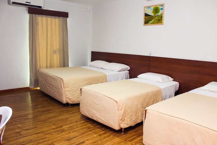 Room 7 of 37