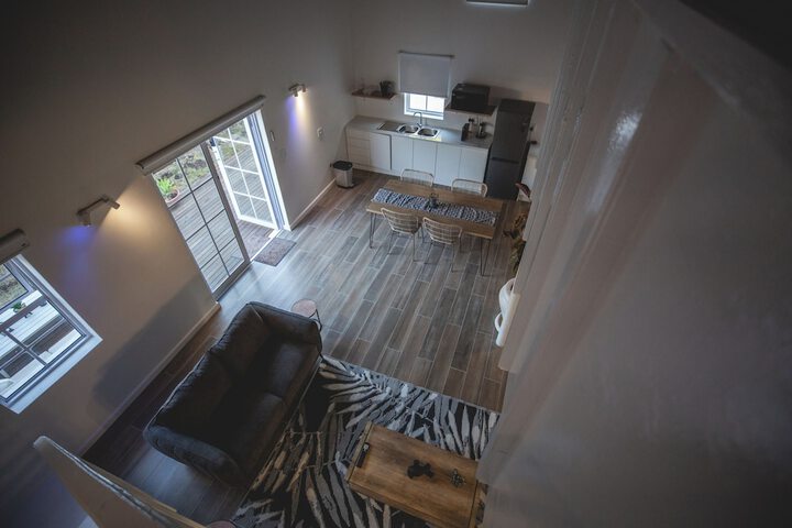 Room 14 of 27