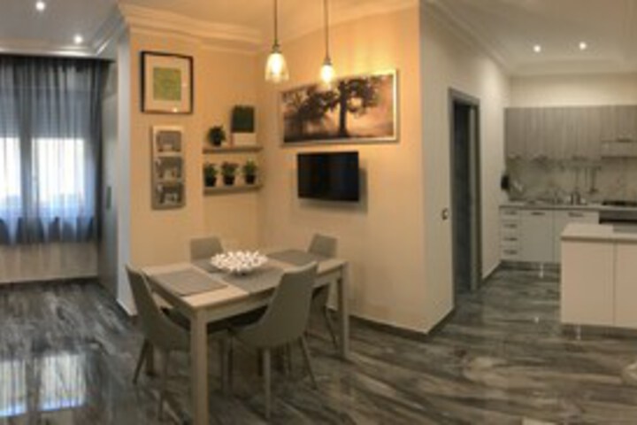 Room 65 of 82