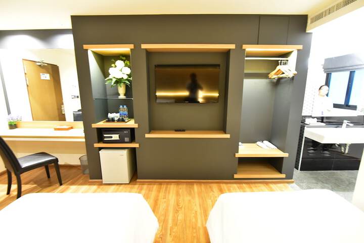 Room 17 of 78
