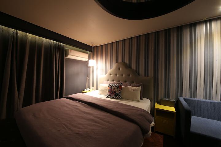 Room 19 of 45