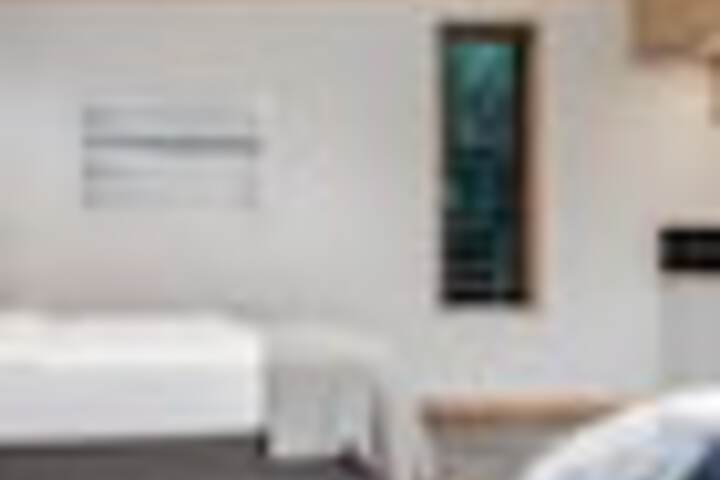 Room 14 of 60