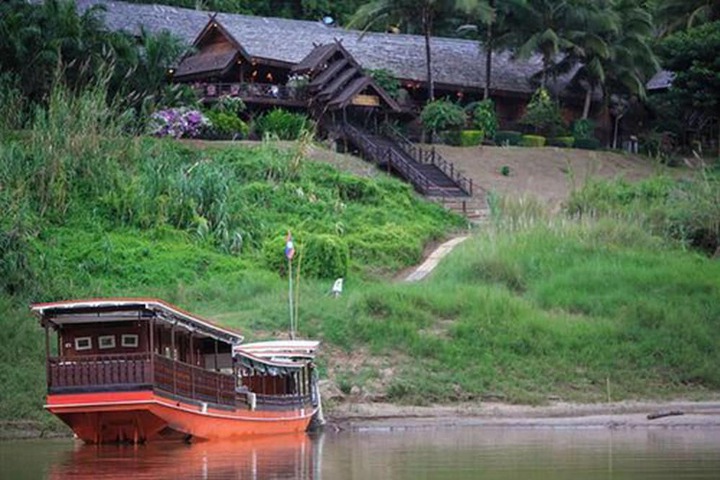 Exterior of Mekong Cruises - The Luang Say Lodge & Cruises - Huay Xai to Luang Prabang