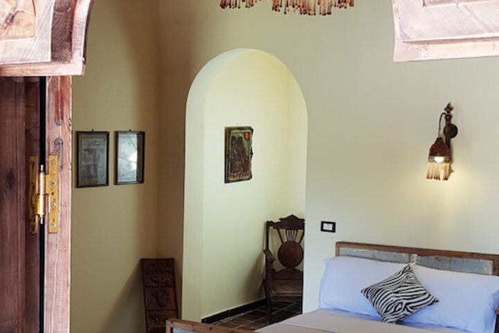 Room 20 of 193