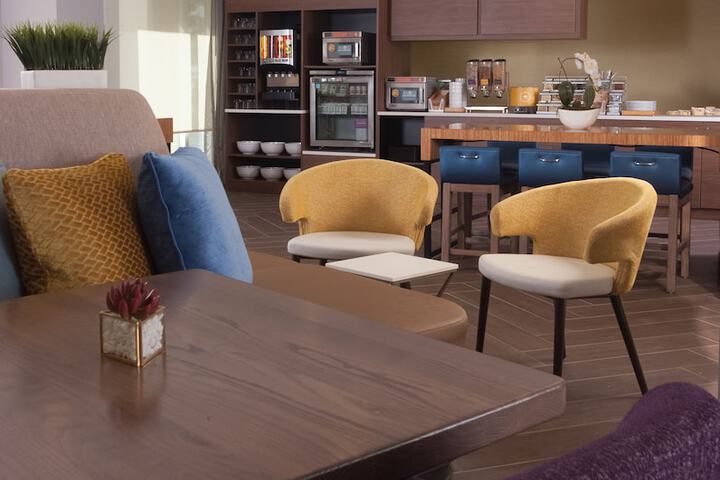 Breakfast area