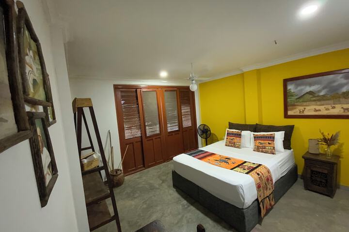 Room 10 of 50