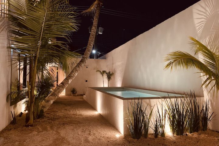 Pool 69 of 84