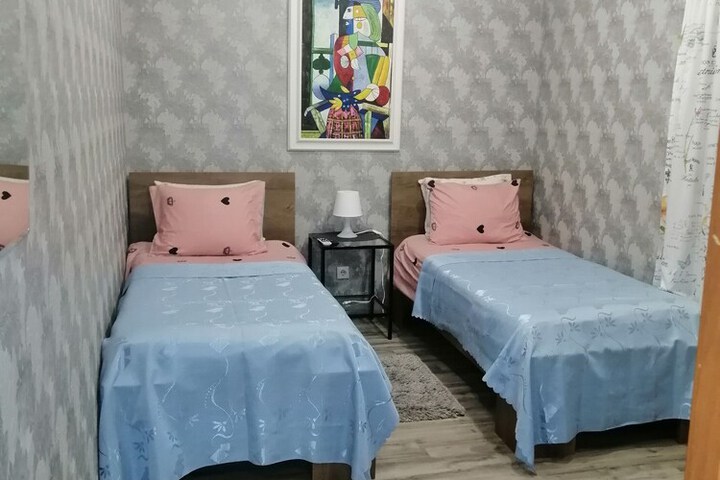 Room 13 of 46