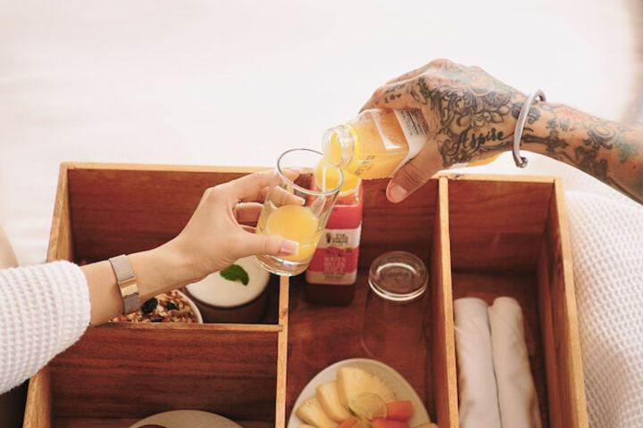 Breakfast/Coffee Service 195 of 252