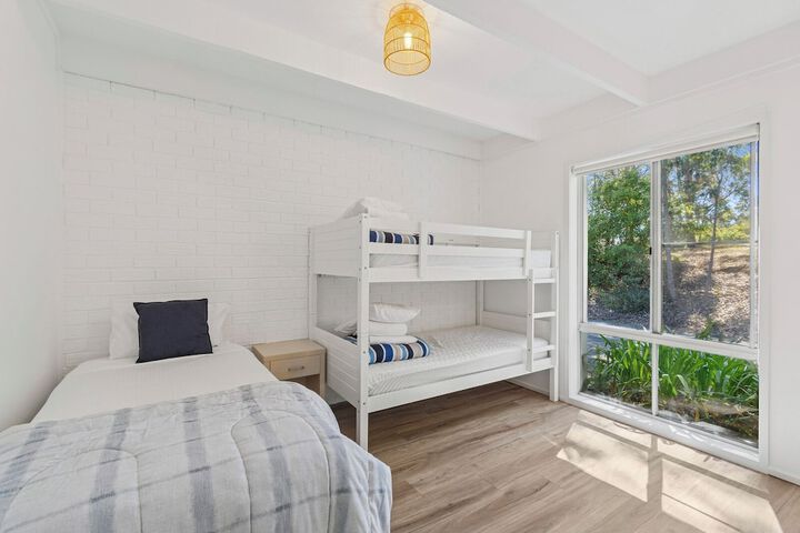 Room 14 of 74