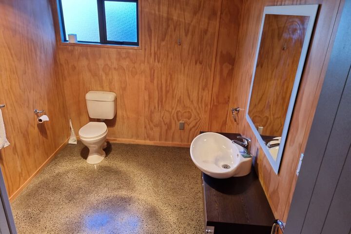 Room 4 of 29