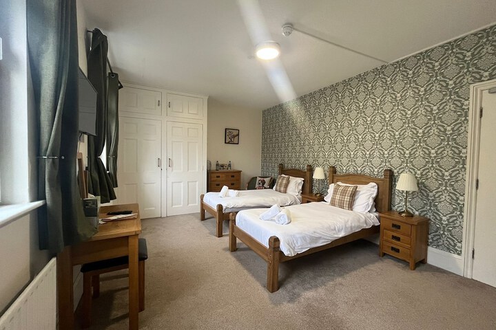 Room 58 of 86