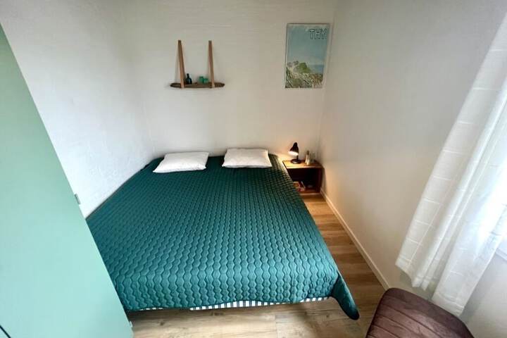 Room 5 of 41