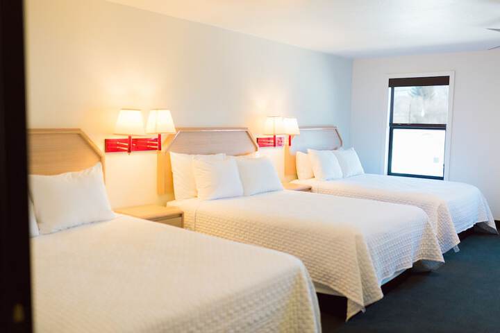 Room 7 of 42