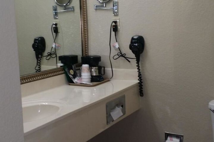 Room 14 of 44