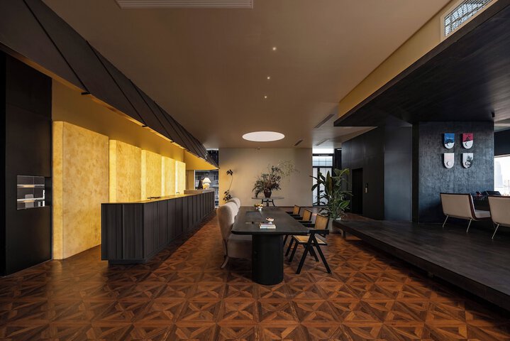 Hotel Interior 6 of 134