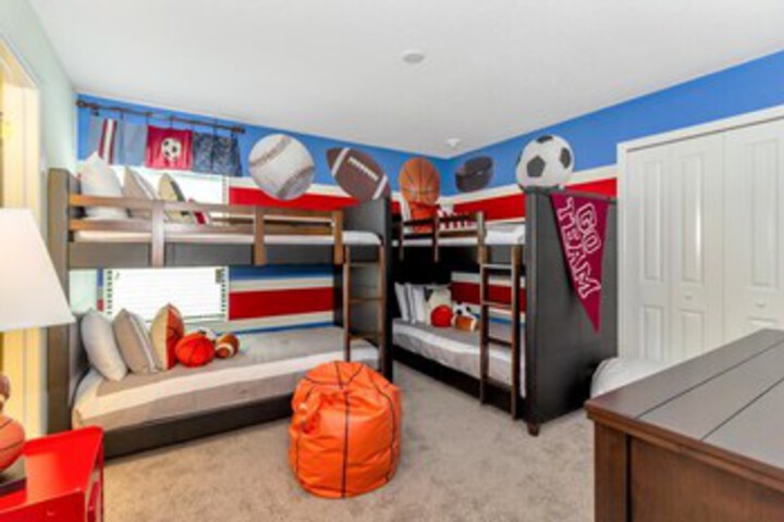 Room 37 of 53