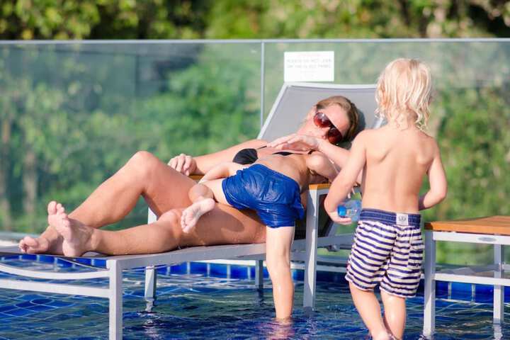 Pools & Facilities