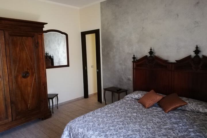 Room 27 of 112