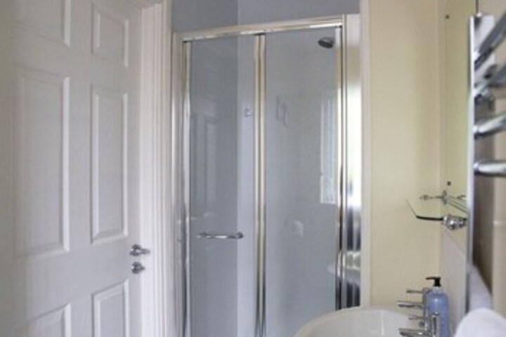 Room 32 of 54