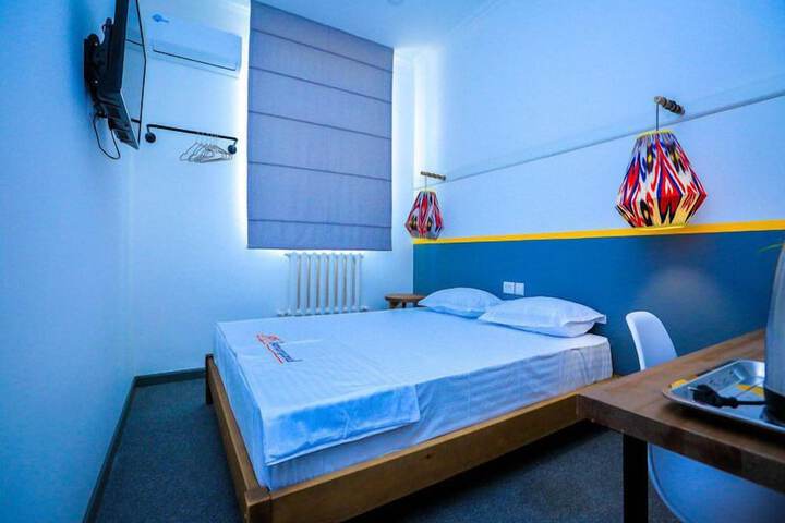 Room 27 of 56
