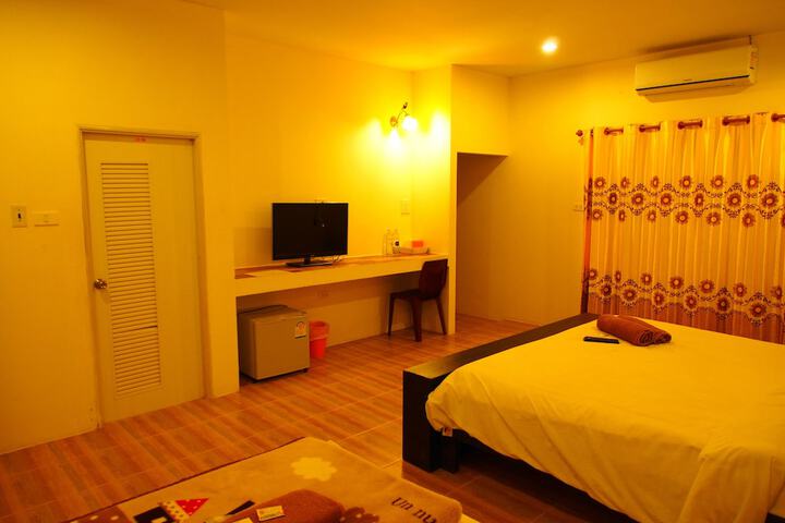 Room 11 of 63