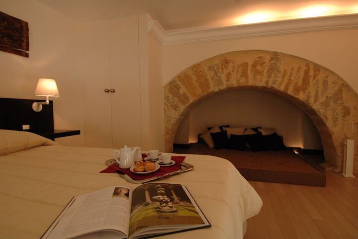 Room 13 of 29