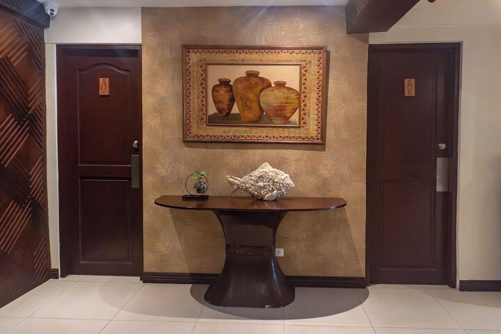 Hotel Interior 3 of 147
