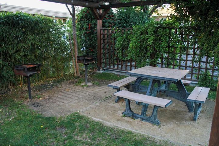 BBQ/picnic area