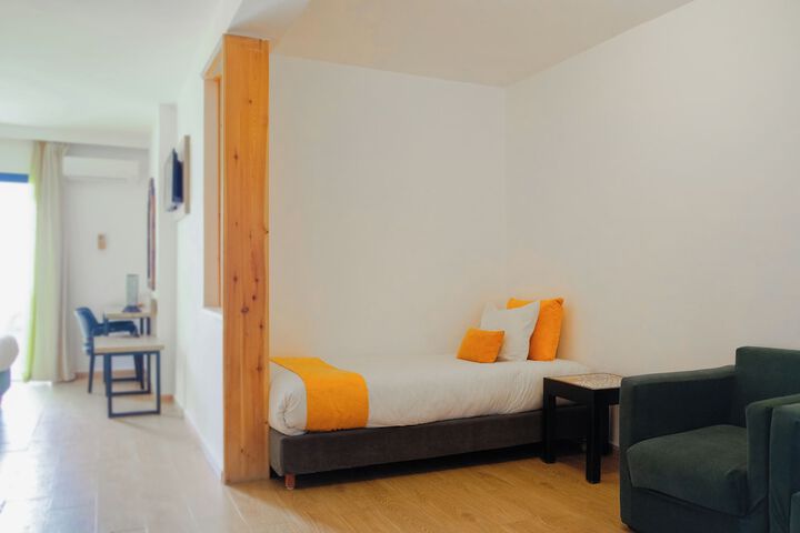 Room 30 of 70
