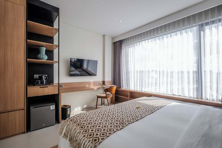 Room 19 of 50