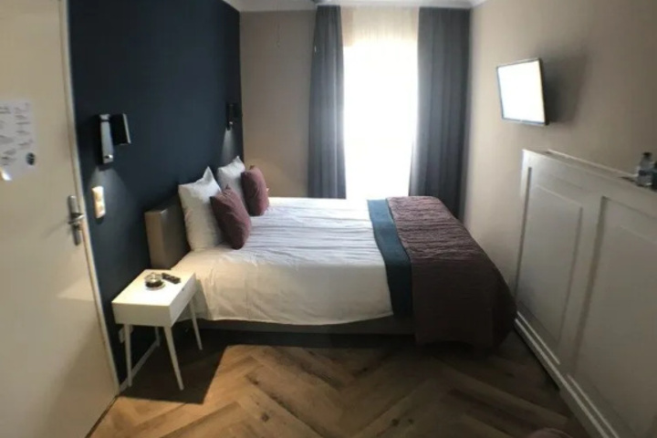 Room 20 of 20