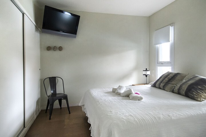 Room 48 of 118
