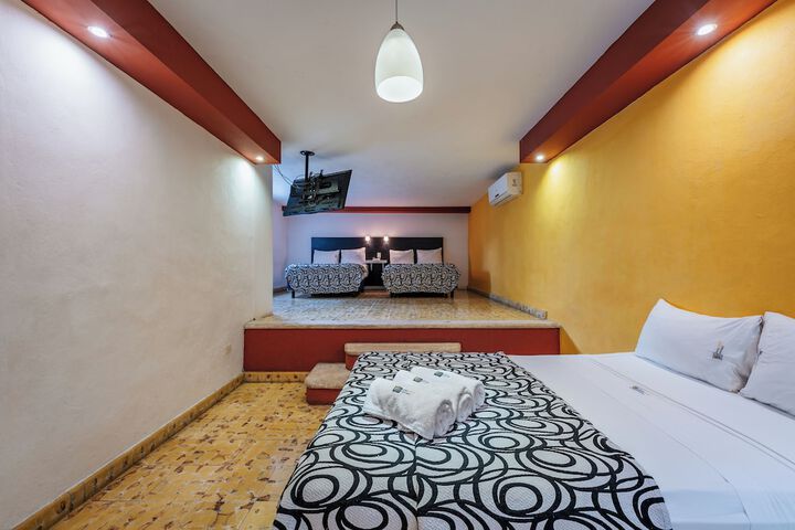 Room 17 of 52