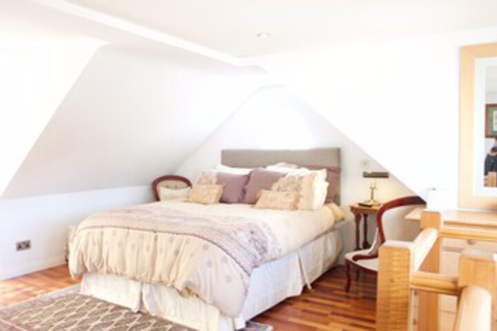 Room 17 of 21